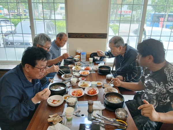 e7147884867564f205b17487921b4b1f_1782091739_5262.jpg